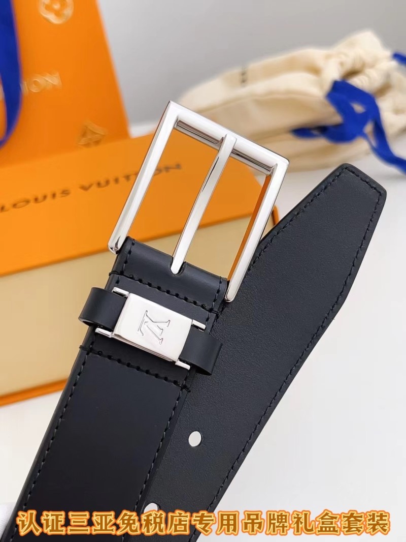 LOUIS VUITTON Belts